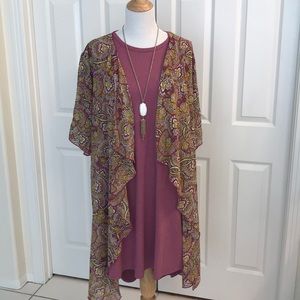 Lularoe Carly in heathered pink, Lindsay patterned